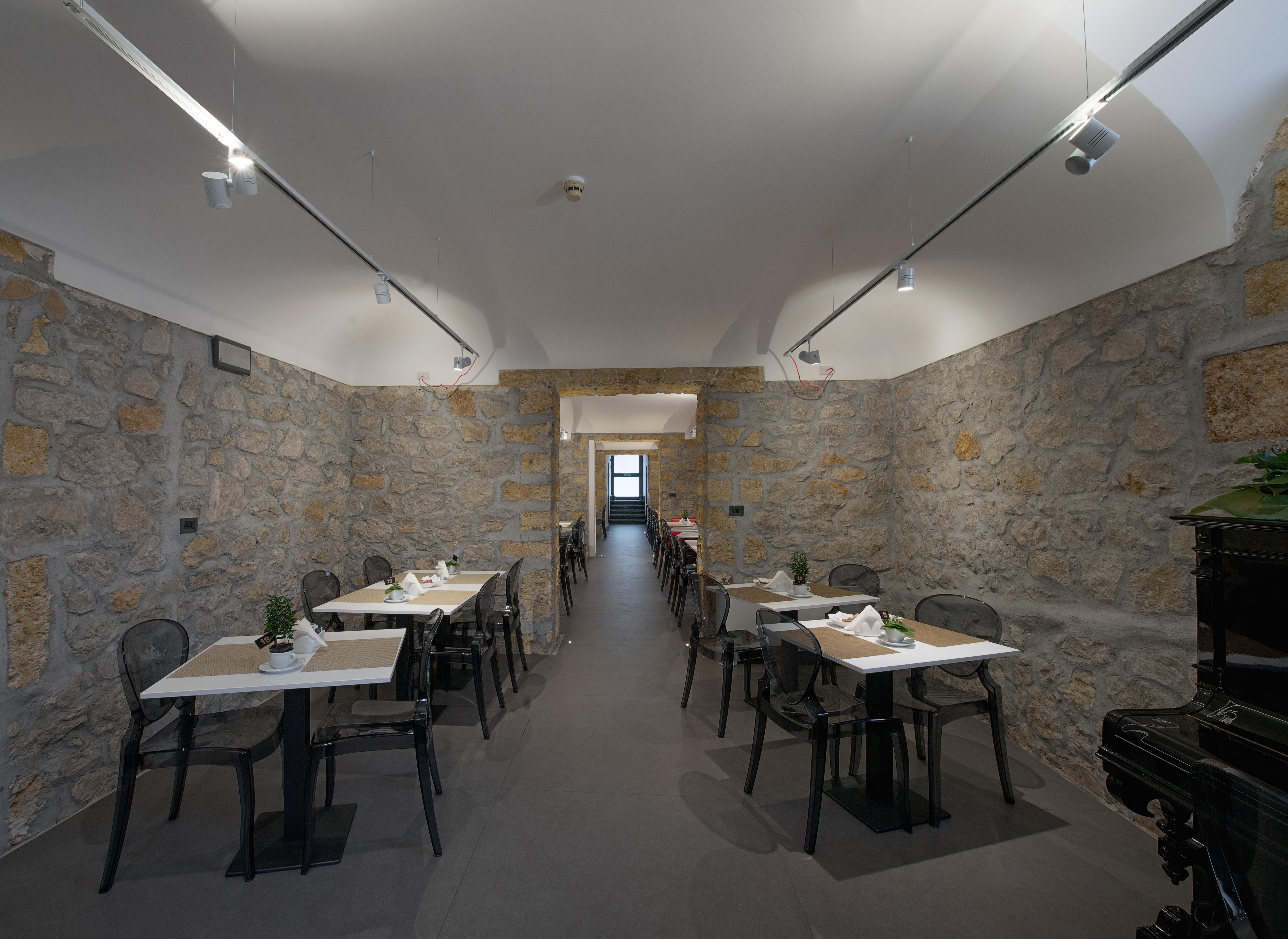 Hotel Tonic — Photos 1
